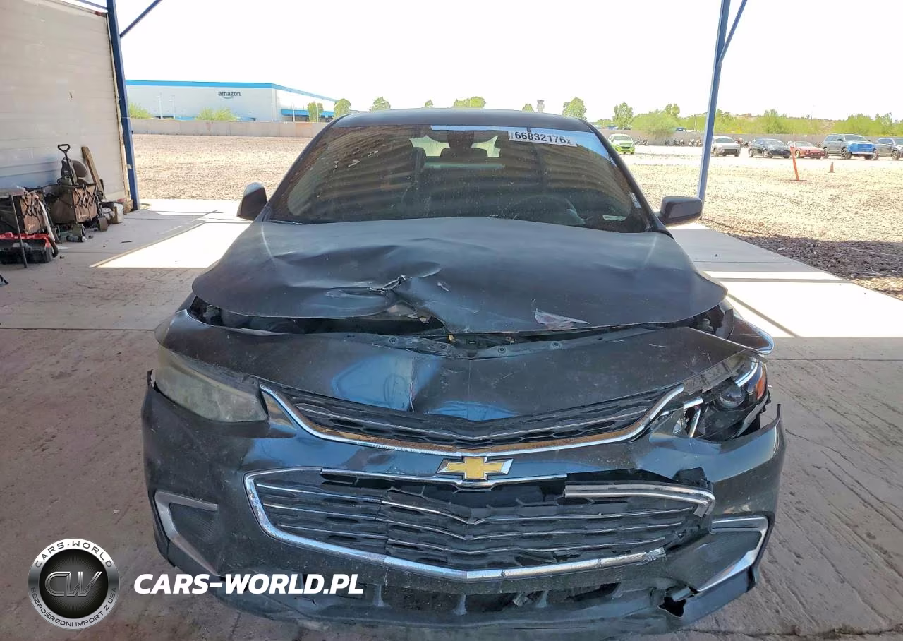 2018 Chevrolet Malibu Ls VIN:1G1ZB5ST9JF115533 - 5