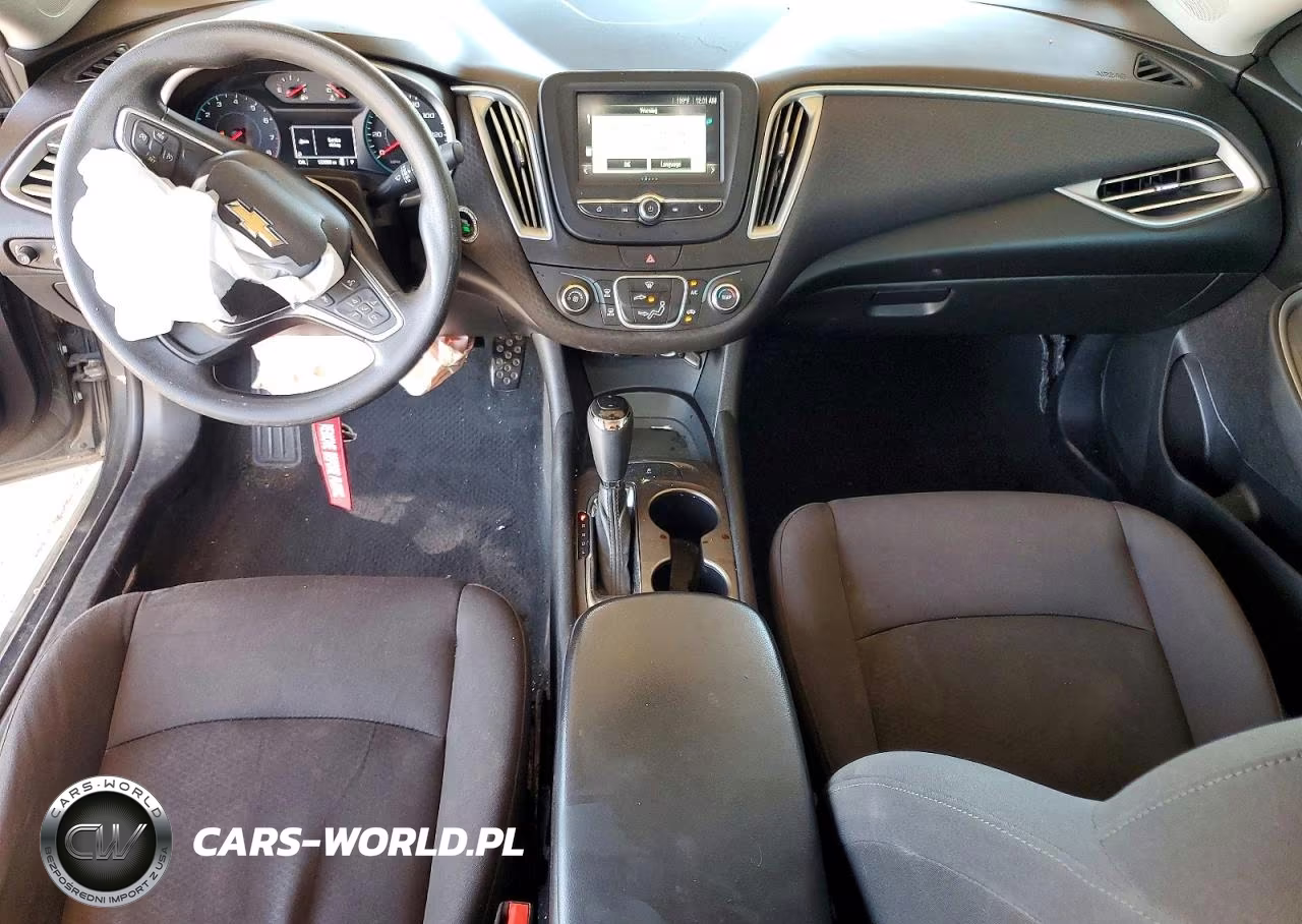 2018 Chevrolet Malibu Ls VIN:1G1ZB5ST9JF115533 - 8