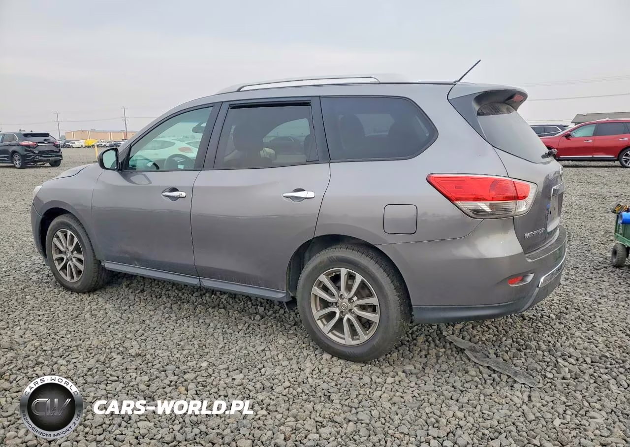 2015 Nissan Pathfinder S VIN:5N1AR2MN2FC679977 - 2