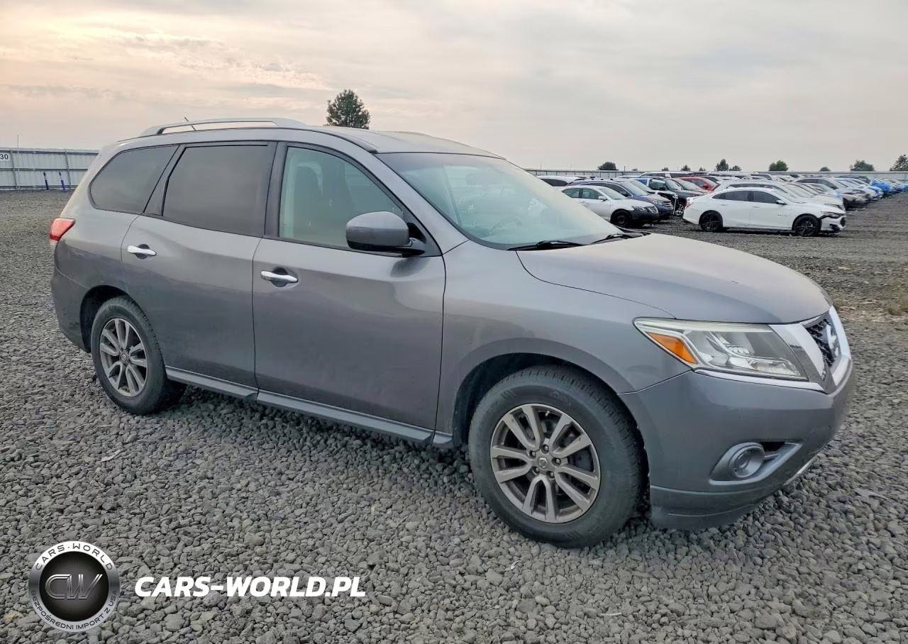 2015 Nissan Pathfinder S VIN:5N1AR2MN2FC679977 - 4