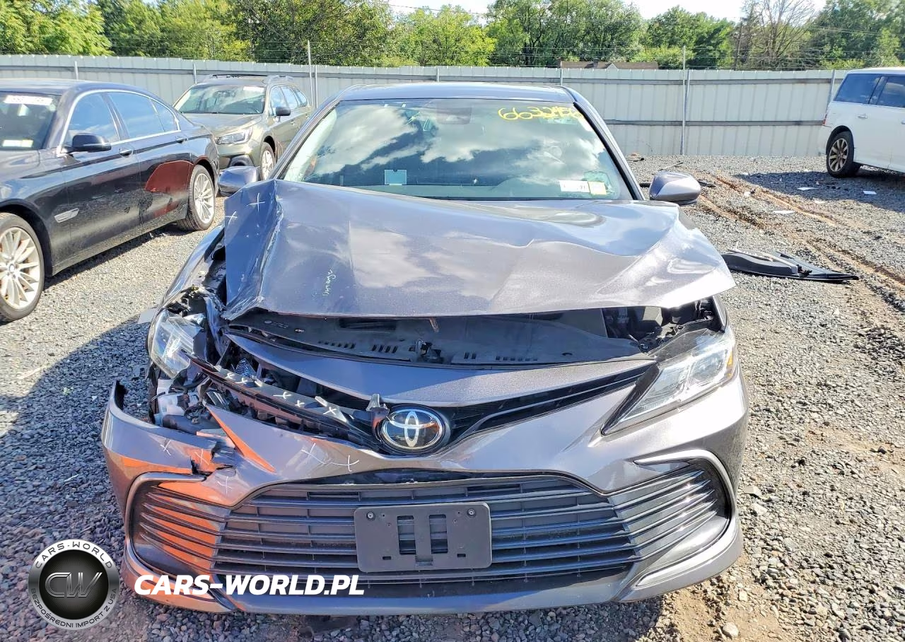 2021 Toyota Camry Le VIN:4T1C11AK4MU524178 - 5