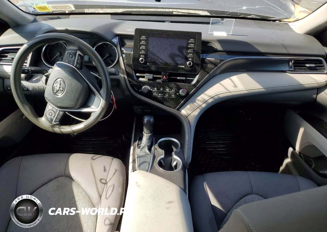 2021 Toyota Camry Le VIN:4T1C11AK4MU524178 - 8