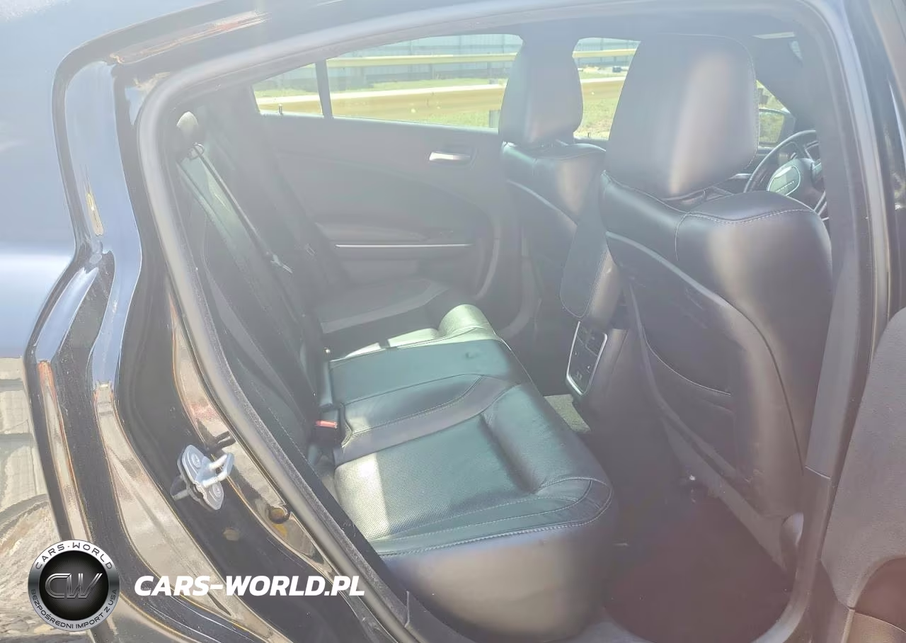 2019 Dodge Charger Sxt VIN:2C3CDXBG2KH725316 - 10