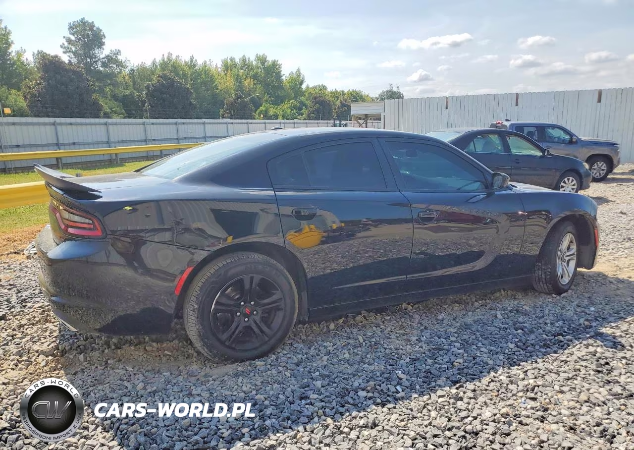 2019 Dodge Charger Sxt VIN:2C3CDXBG2KH725316 - 3