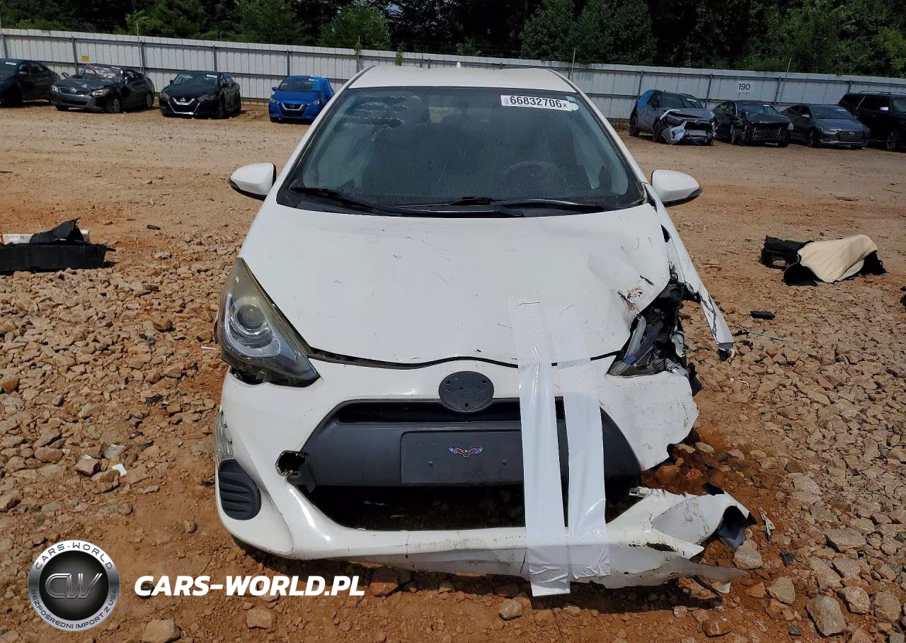 2016 Toyota Prius C One VIN:JTDKDTB39G1122284 - 5