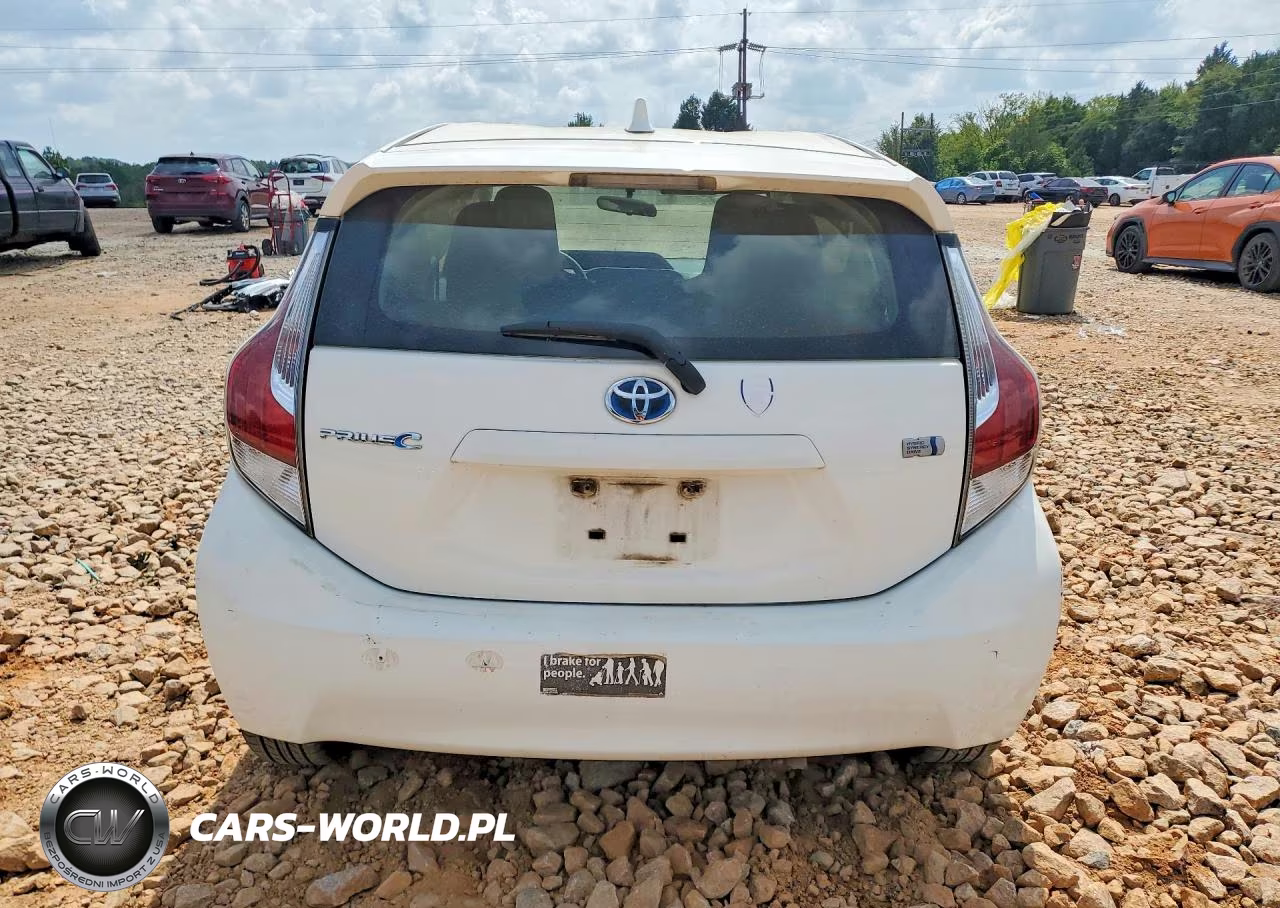 2016 Toyota Prius C One VIN:JTDKDTB39G1122284 - 6