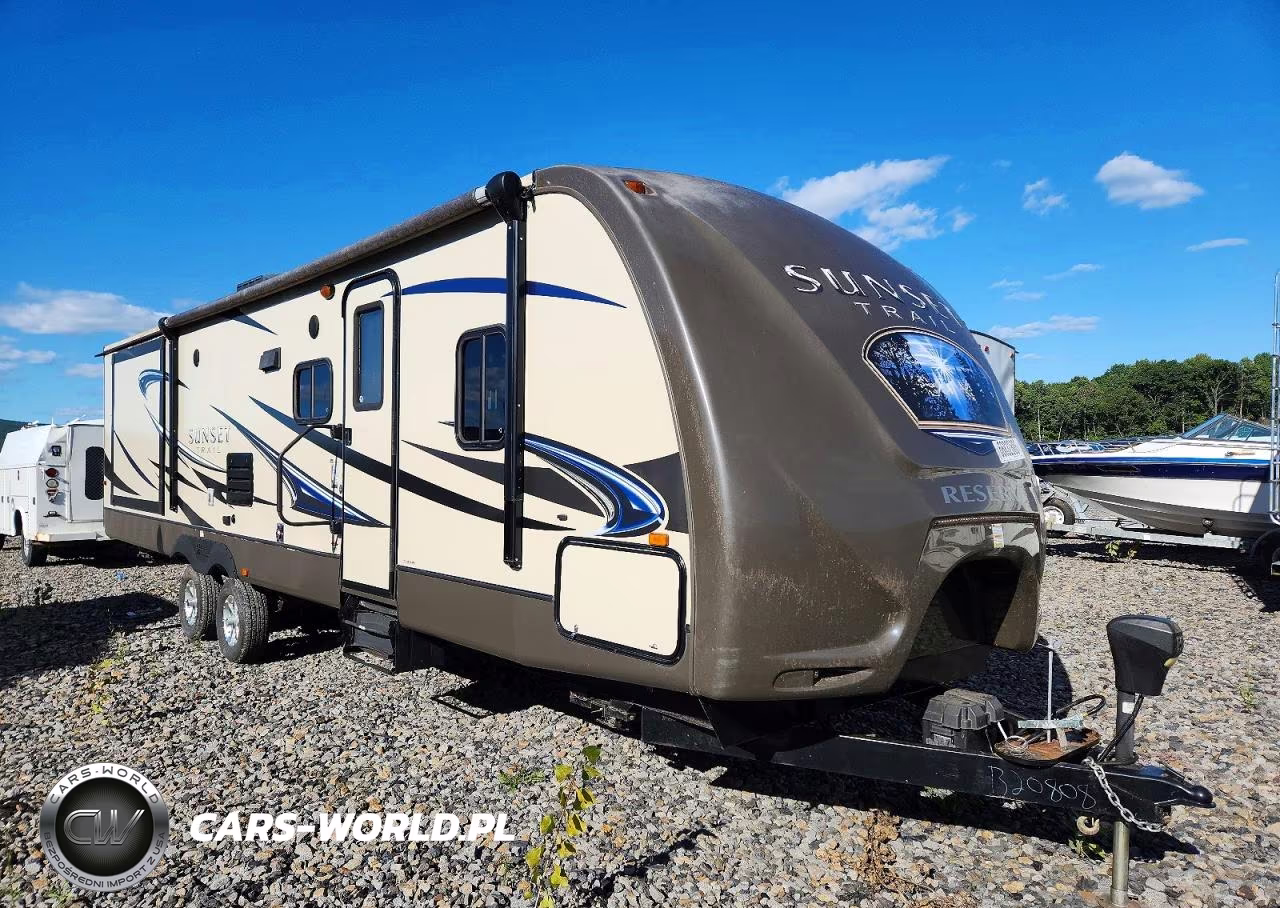 2013 Cross Roads Recreational Vehicle (Rv)