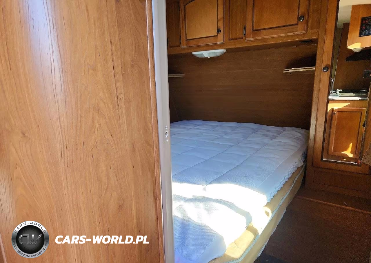 2013 Cross Roads Recreational Vehicle (Rv) VIN:4V0TC3228DB020808 - 5