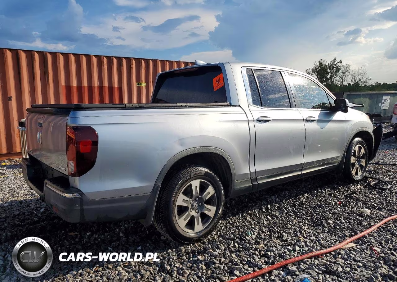 2017 Honda Ridgeline Rtl VIN:5FPYK3F66HB039173 - 3
