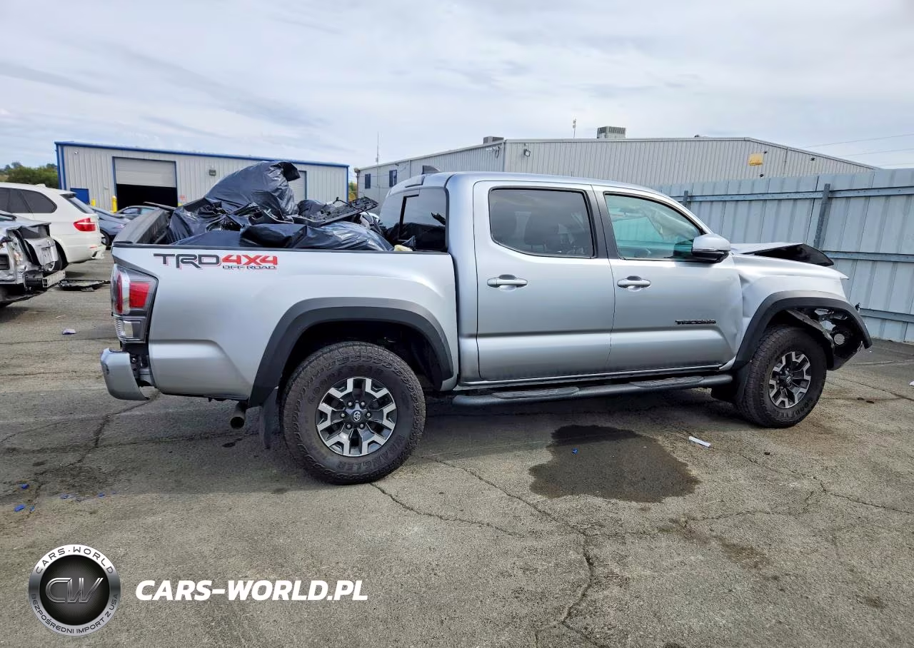 2023 Toyota Tacoma Trd Off-Road VIN:3TMCZ5AN5PM654302 - 3