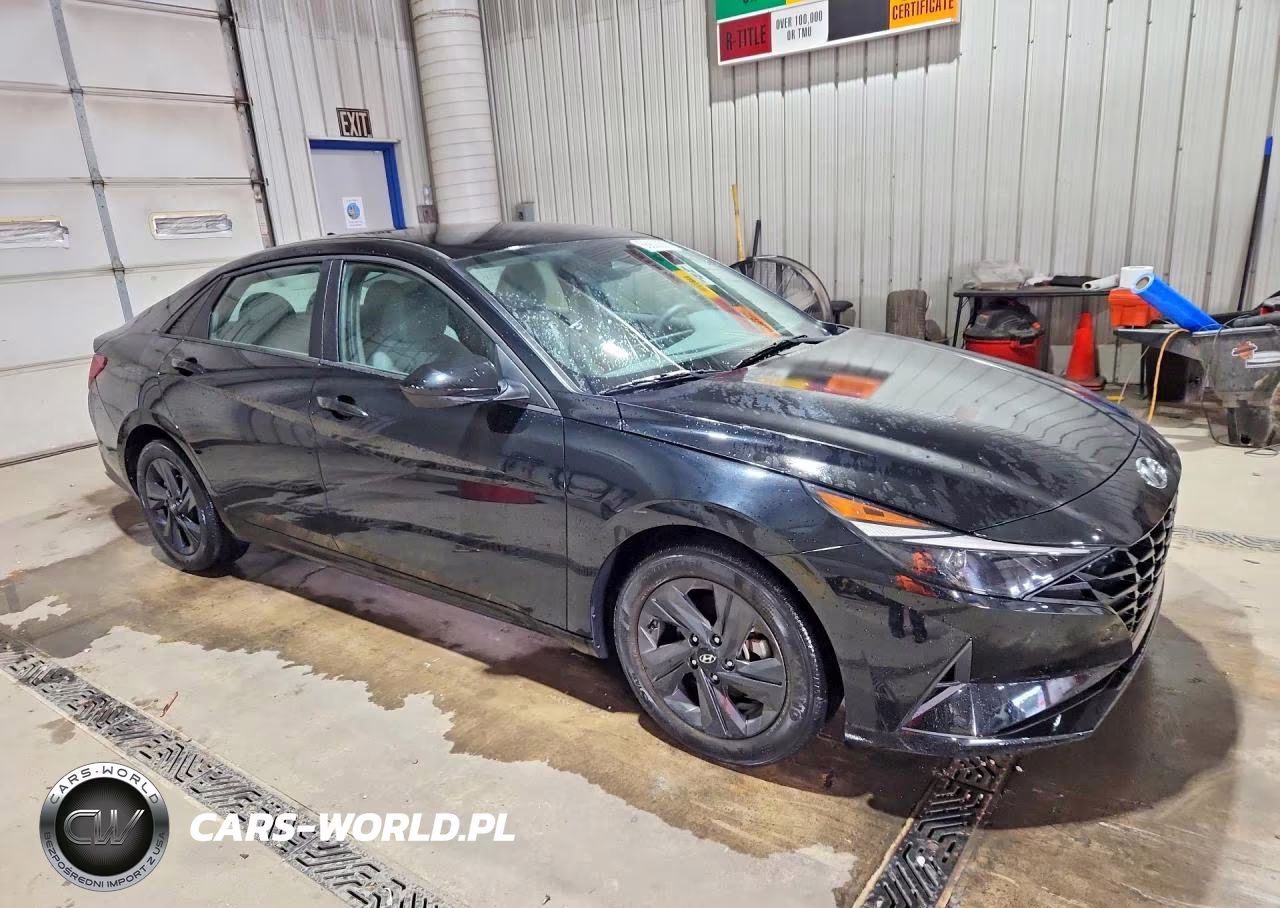 2022 Hyundai Elantra Sel VIN:KMHLM4AG0NU349515 - 4