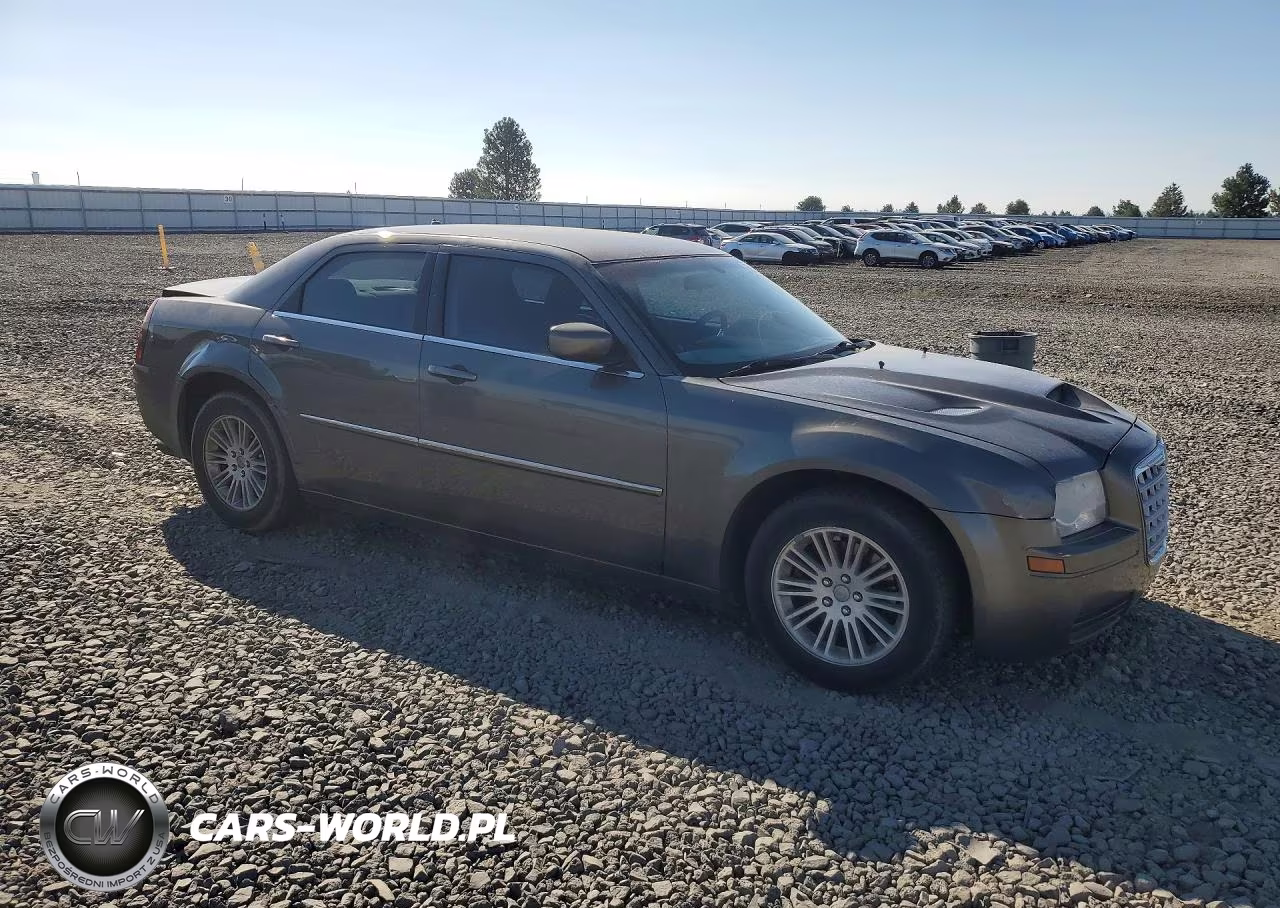 2008 Chrysler 300 Lx VIN:2C3LA43R98H126395 - 4