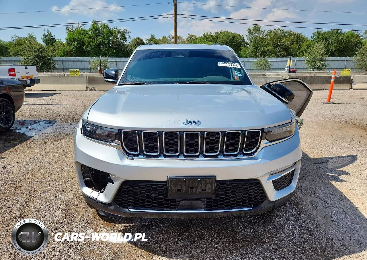 2025 Jeep Grand Cherokee 4Xe VIN:1C4RJYB64S8700998 - 5