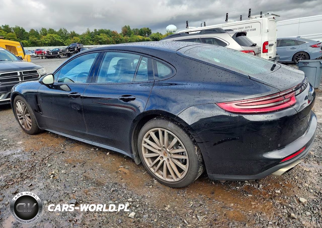 2018 Porsche Panamera 4 VIN:WP0AA2A76JL113279 - 2