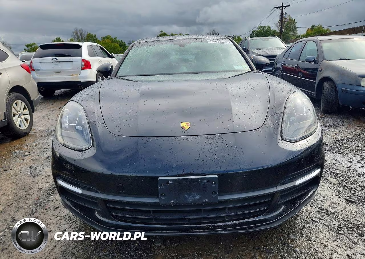 2018 Porsche Panamera 4 VIN:WP0AA2A76JL113279 - 5