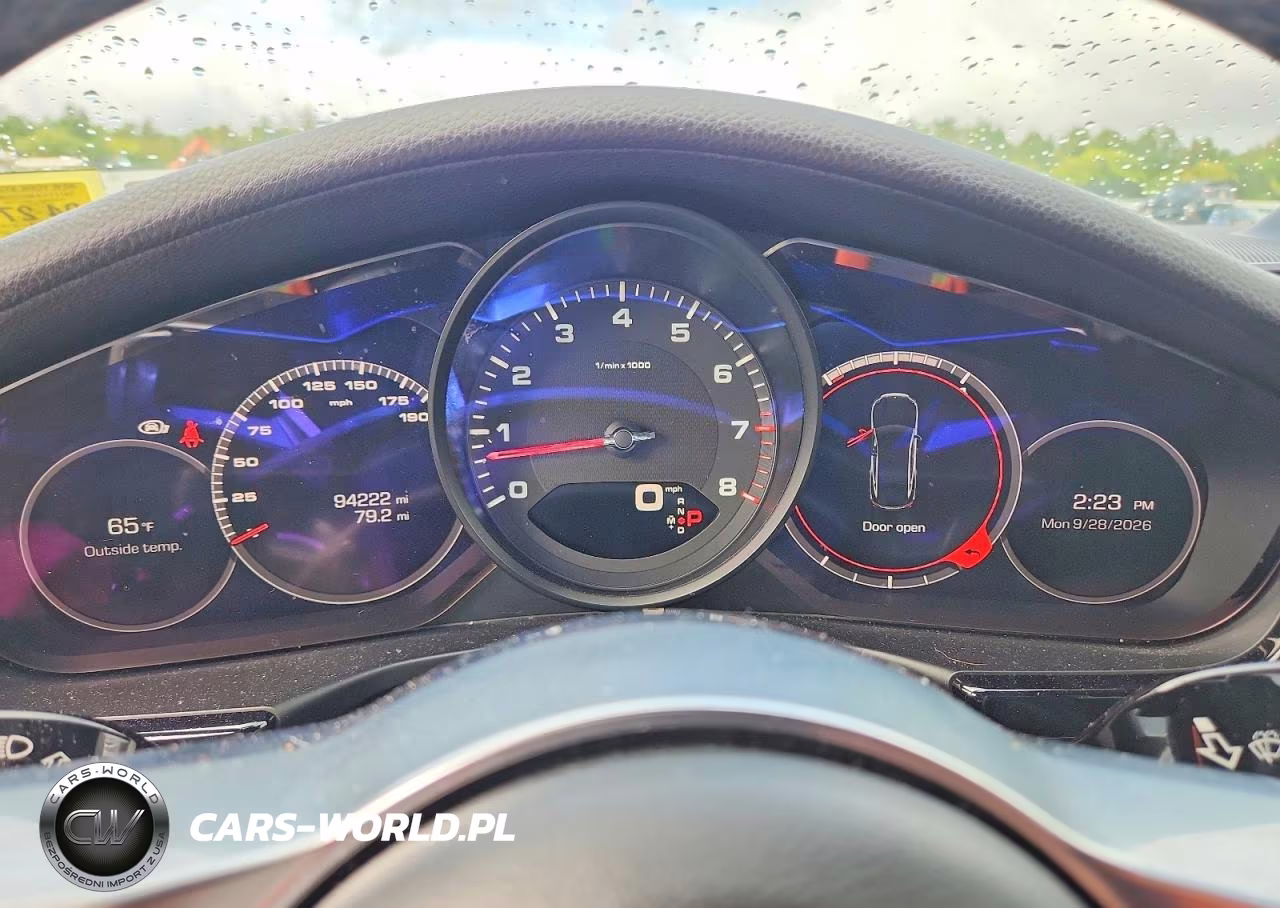 2018 Porsche Panamera 4 VIN:WP0AA2A76JL113279 - 9
