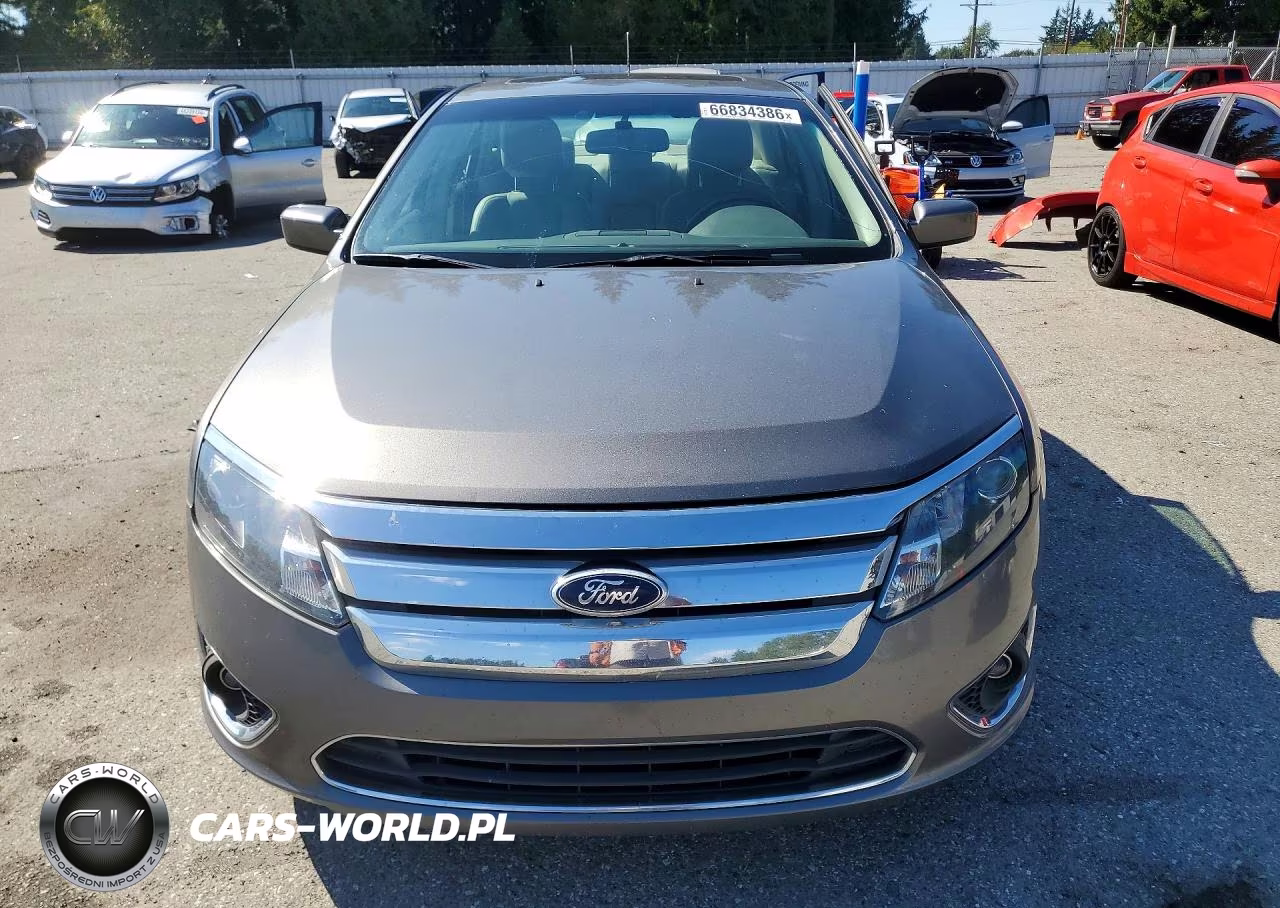 2010 Ford Fusion Hybrid VIN:3FADP0L32AR302240 - 5