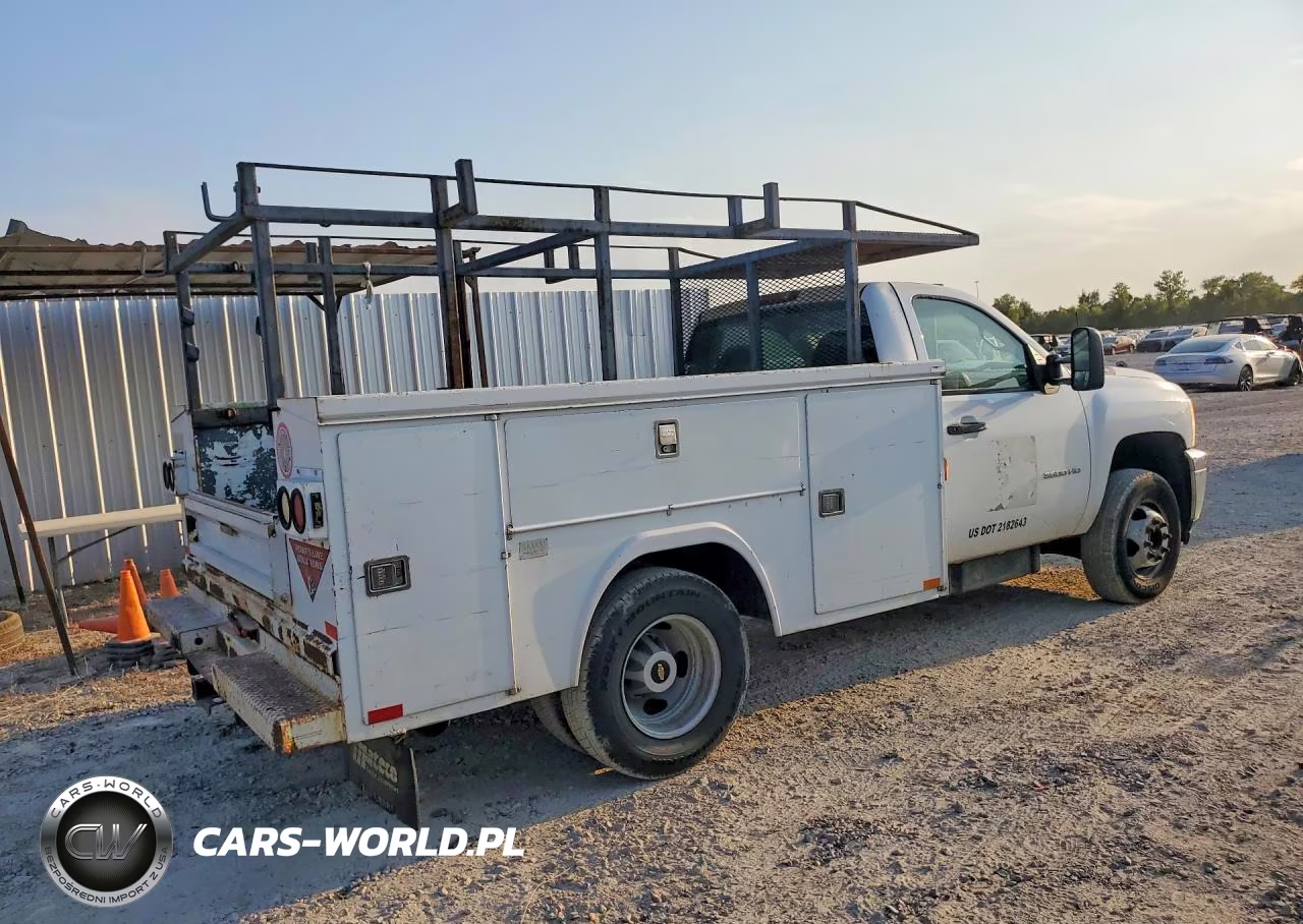2013 Chevrolet Silverado C3500 VIN:1GB3CZC87DF119729 - 3