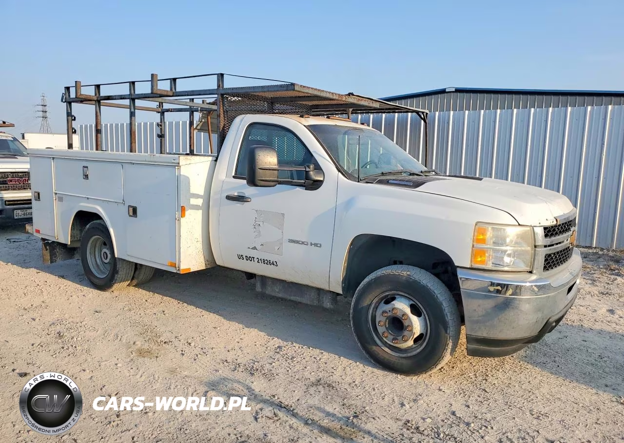 2013 Chevrolet Silverado C3500 VIN:1GB3CZC87DF119729 - 4