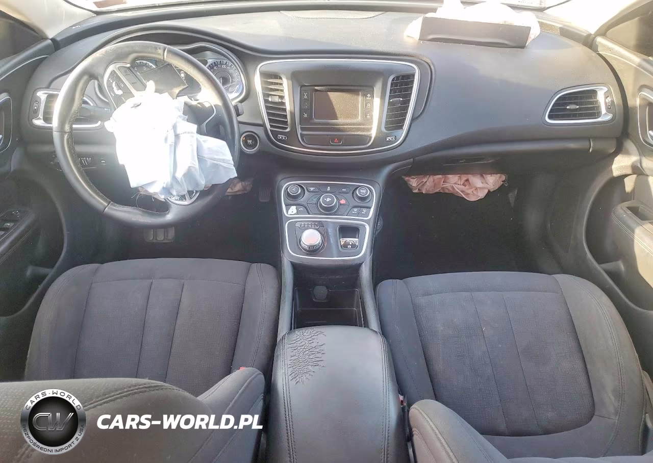2015 Chrysler 200 Limited VIN:1C3CCCABXFN747417 - 8