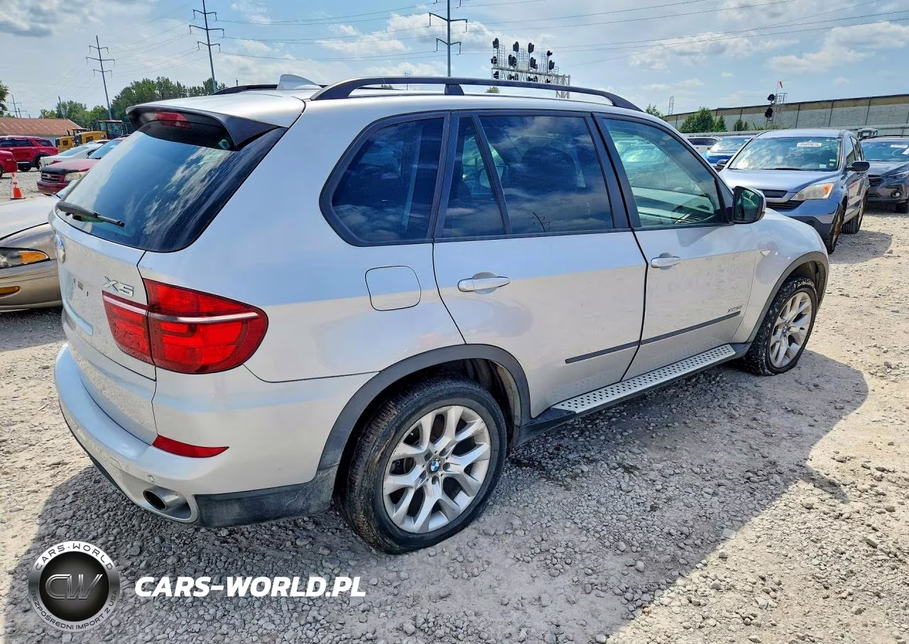 2011 BMW X5 xDrive35I VIN:5UXZV4C51BL409311 - 3