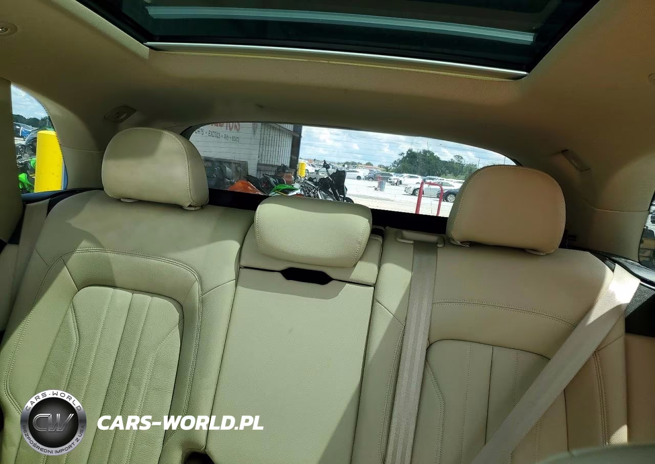 2018 Audi Q5 Premium Plus VIN:WA1BNAFY0J2072930 - 10
