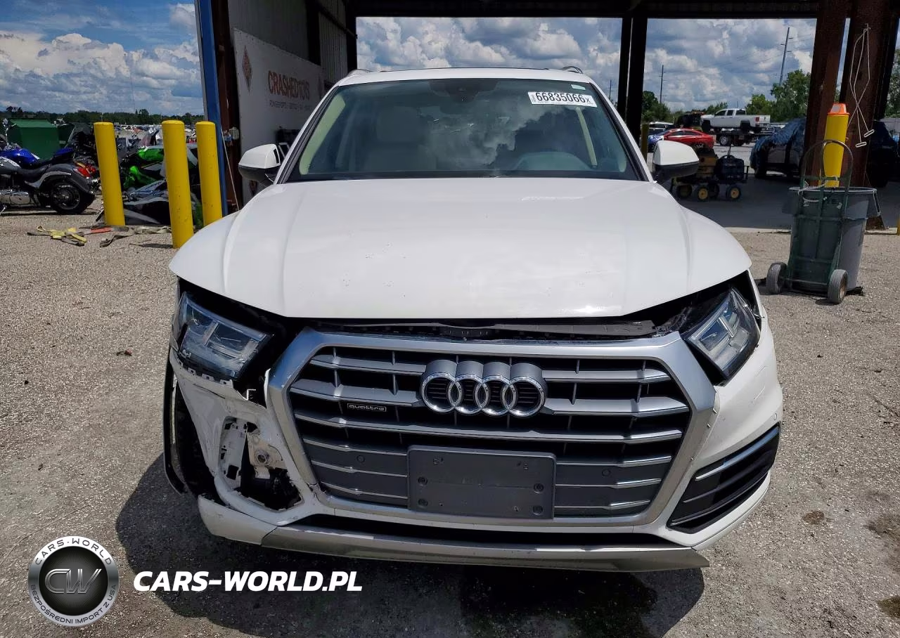 2018 Audi Q5 Premium Plus VIN:WA1BNAFY0J2072930 - 5