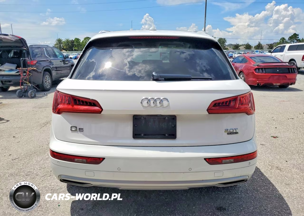 2018 Audi Q5 Premium Plus VIN:WA1BNAFY0J2072930 - 6