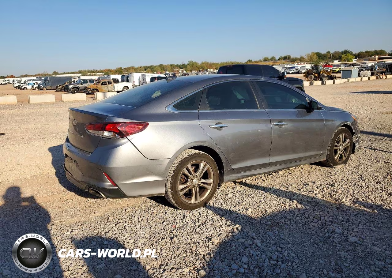 2018 Hyundai Sonata Sel VIN:5NPE34AF9JH659223 - 3