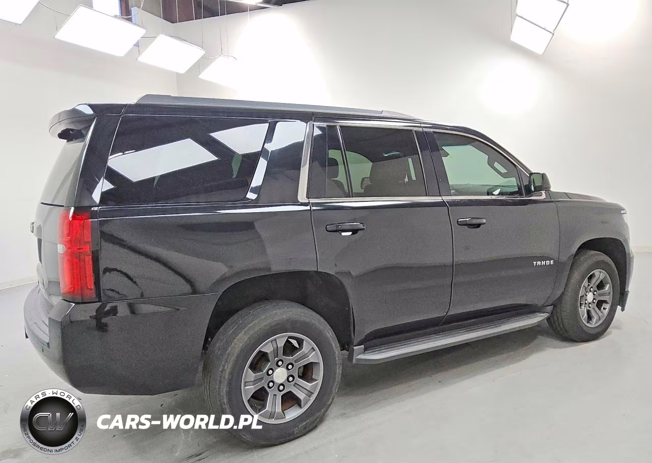 2018 Chevrolet Tahoe K1500 Ls VIN:1GNSKAKC4JR120033 - 3