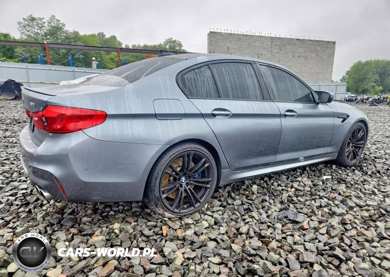 2018 BMW M5 VIN:WBSJF0C56JB283934 - 3
