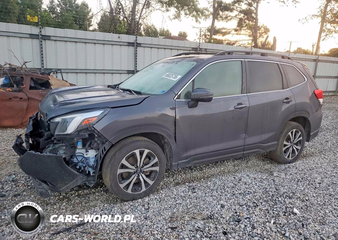 2022 Subaru Forester Limited VIN:JF2SKANC6NH475447 - 1