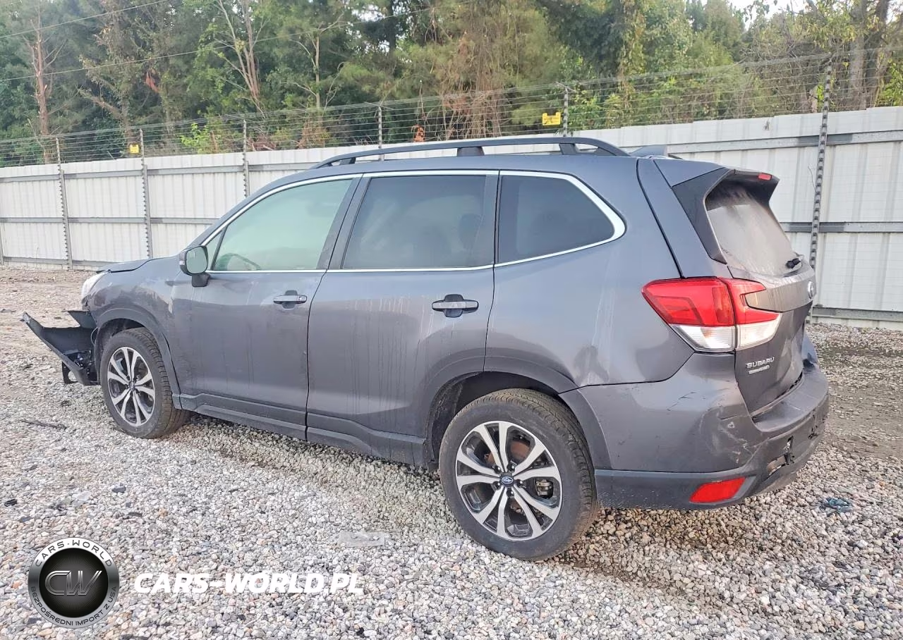 2022 Subaru Forester Limited VIN:JF2SKANC6NH475447 - 2