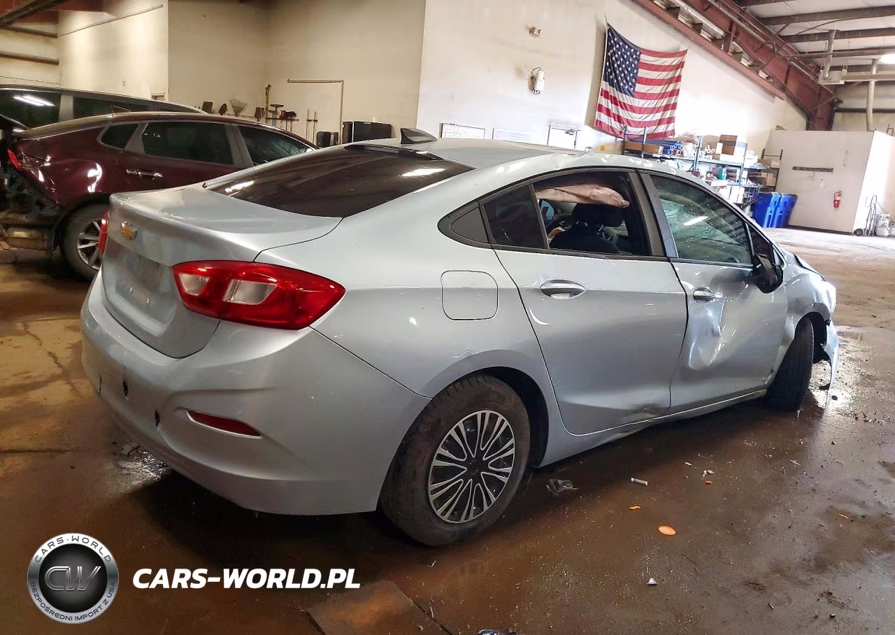 2017 Chevrolet Cruze Ls VIN:3G1BC5SM0HS557260 - 3