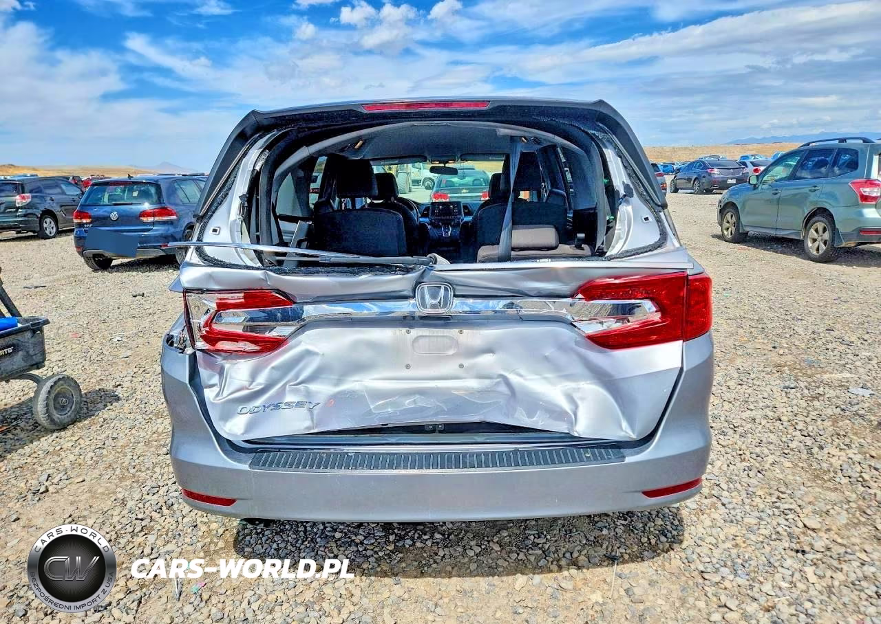2018 Honda Odyssey Lx VIN:5FNRL6H25JB106924 - 6