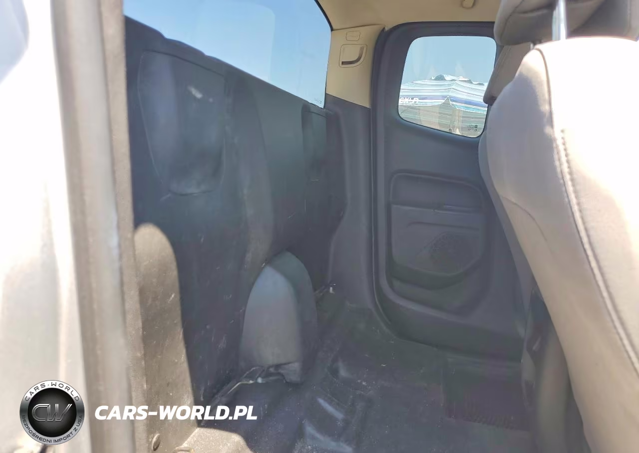 2019 Chevrolet Colorado VIN:1GCHSBEA9K1226237 - 10