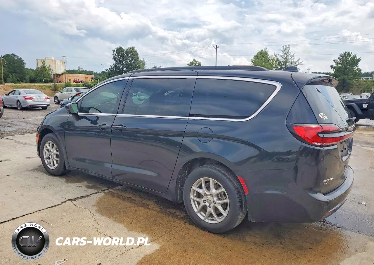 2022 Chrysler Pacifica Touring L VIN:2C4RC1BG1NR170721 - 2