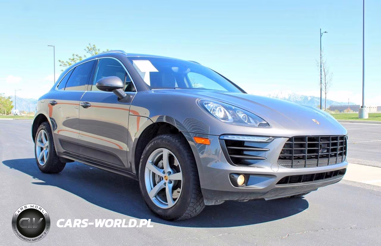 2015 Porsche Macan S