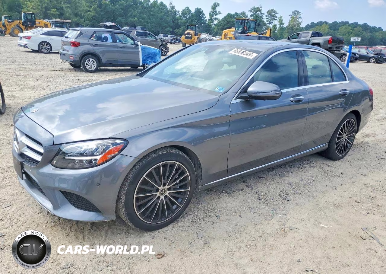 2021 Mercedes-Benz C 300