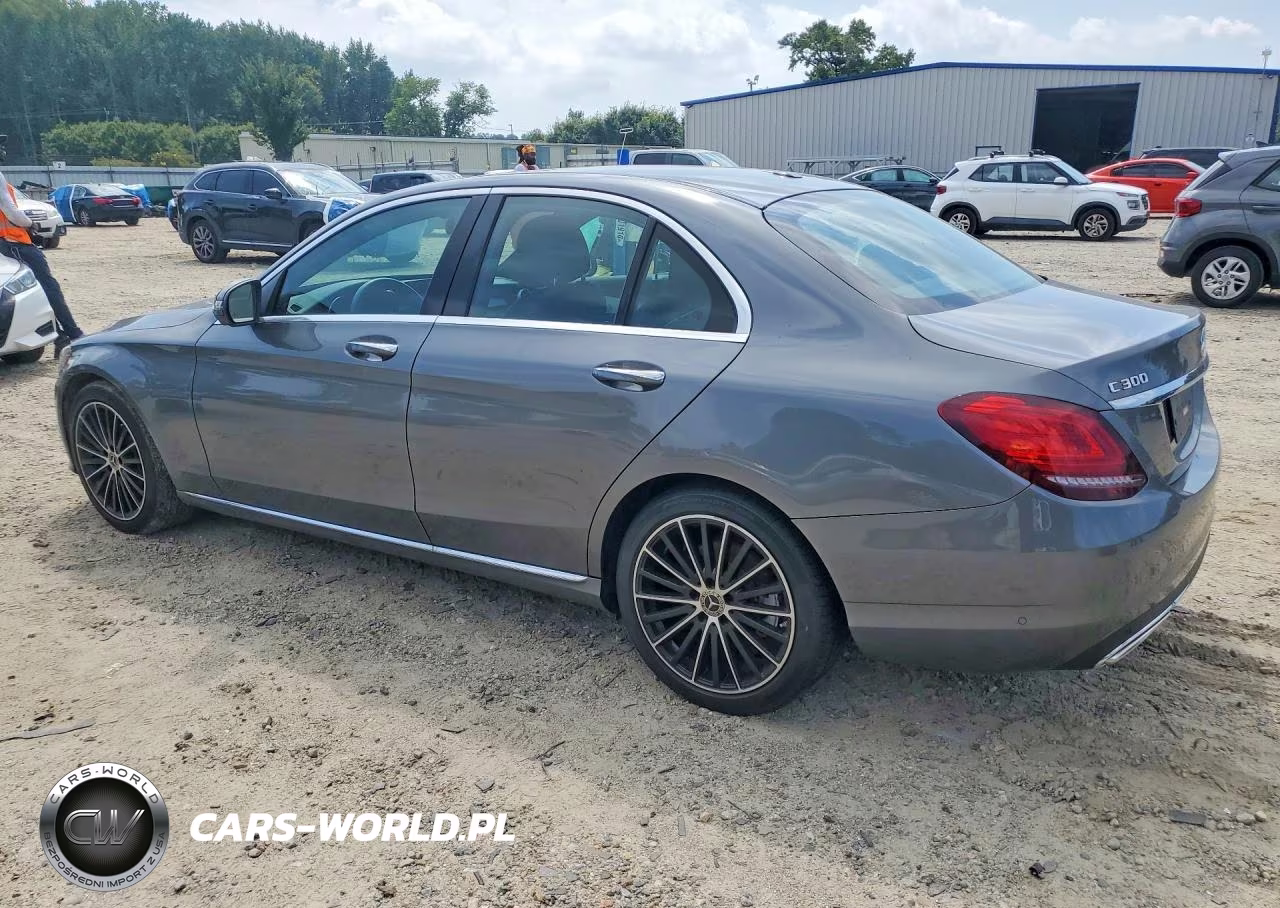 2021 Mercedes-Benz C 300 VIN:W1KWF8DB0MR637724 - 2