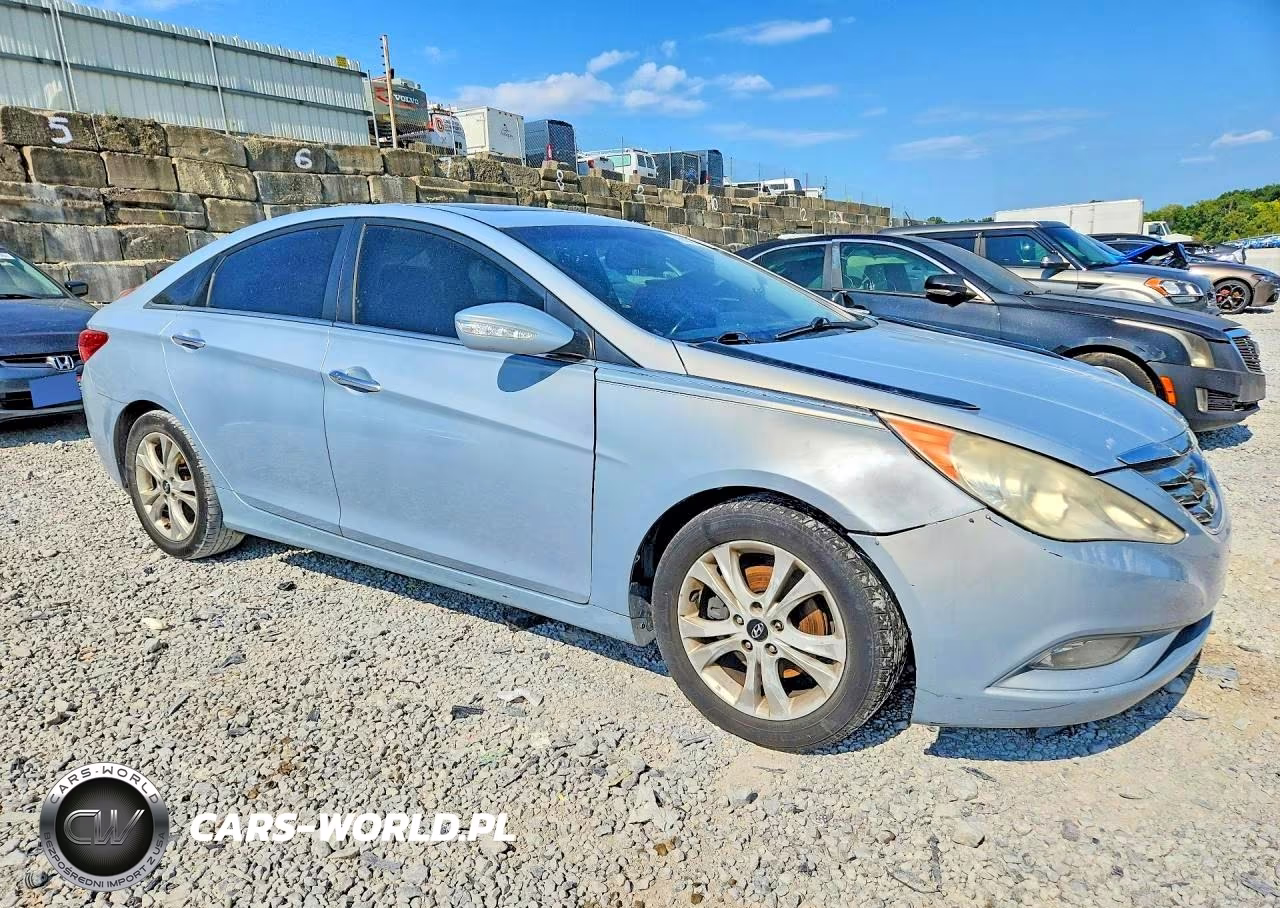 2011 Hyundai Sonata Limited VIN:5NPEC4AC9BH018662 - 4