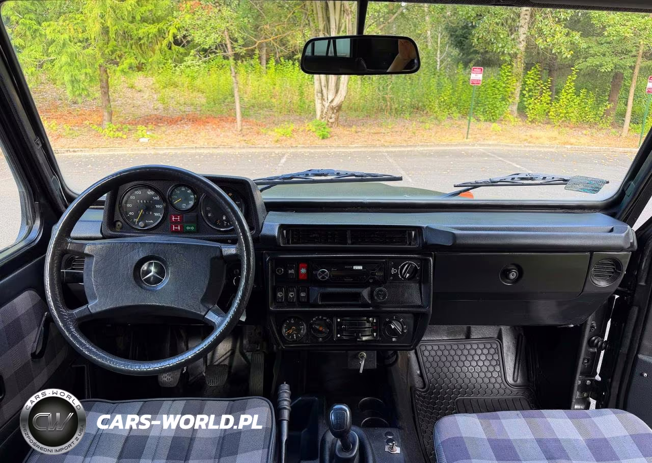 1994 Mercedes-Benz 290 290 Gd Wolf, 5-Speed VIN:WDB46133717097198 - 9