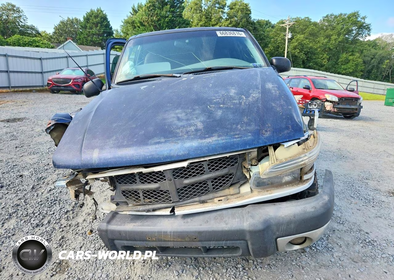 1999 Ford Explorer VIN:1FMYU22X4XUB45313 - 5