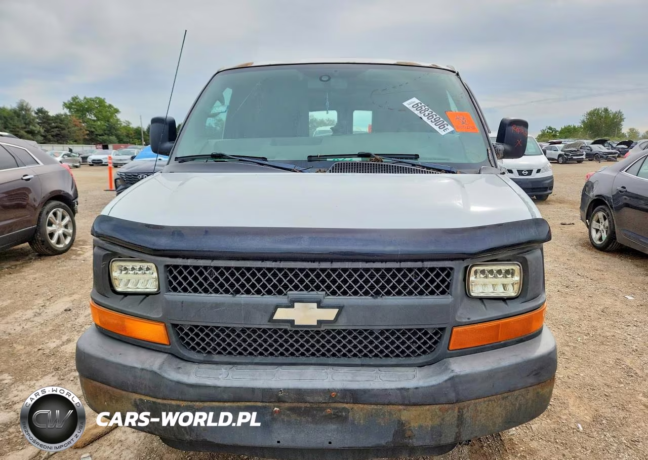2005 Chevrolet Express G2500 VIN:1GCGG25VX51117970 - 5