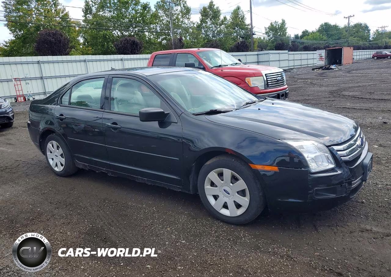 2009 Ford Fusion S VIN:3FAHP06Z49R216764 - 4