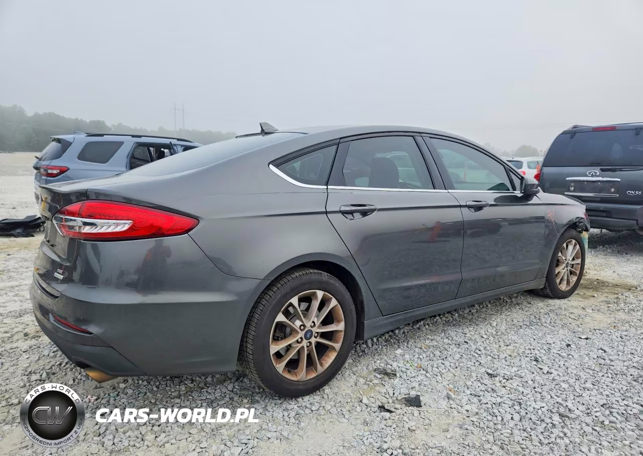 2019 Ford Fusion Se VIN:3FA6P0HD8KR246204 - 3