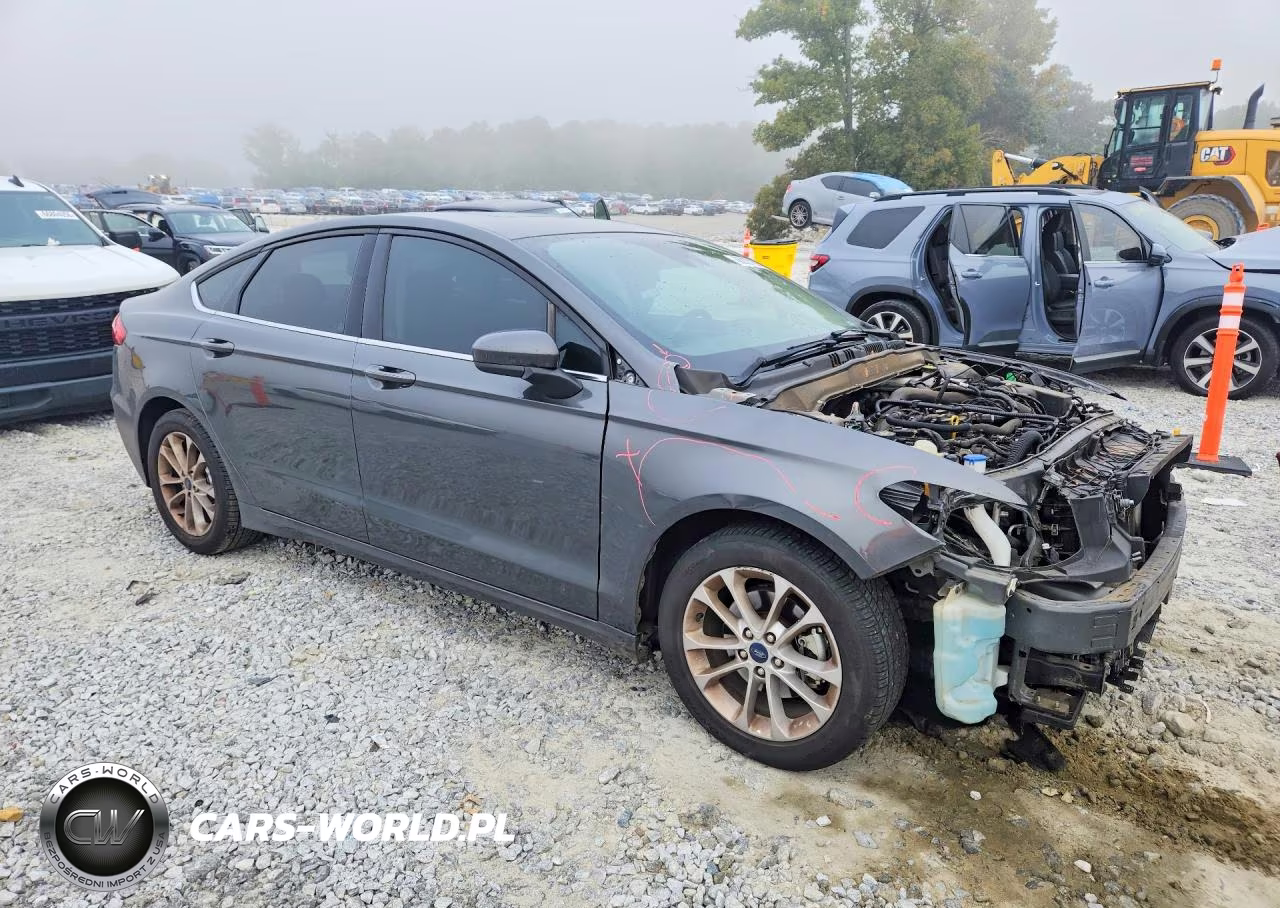2019 Ford Fusion Se VIN:3FA6P0HD8KR246204 - 4