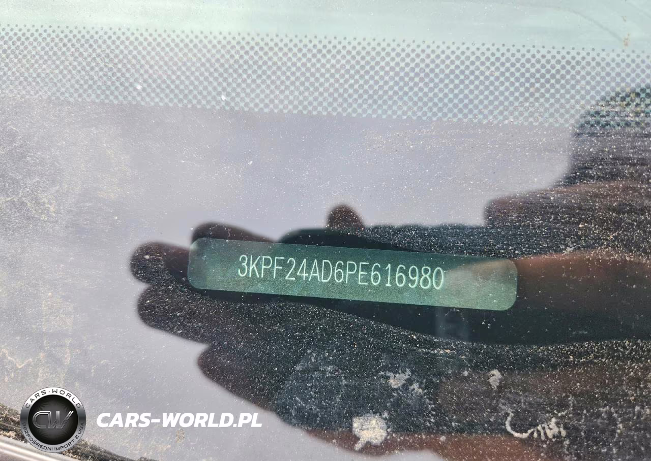 2023 Kia Forte Lxs VIN:3KPF24AD6PE616980 - 12