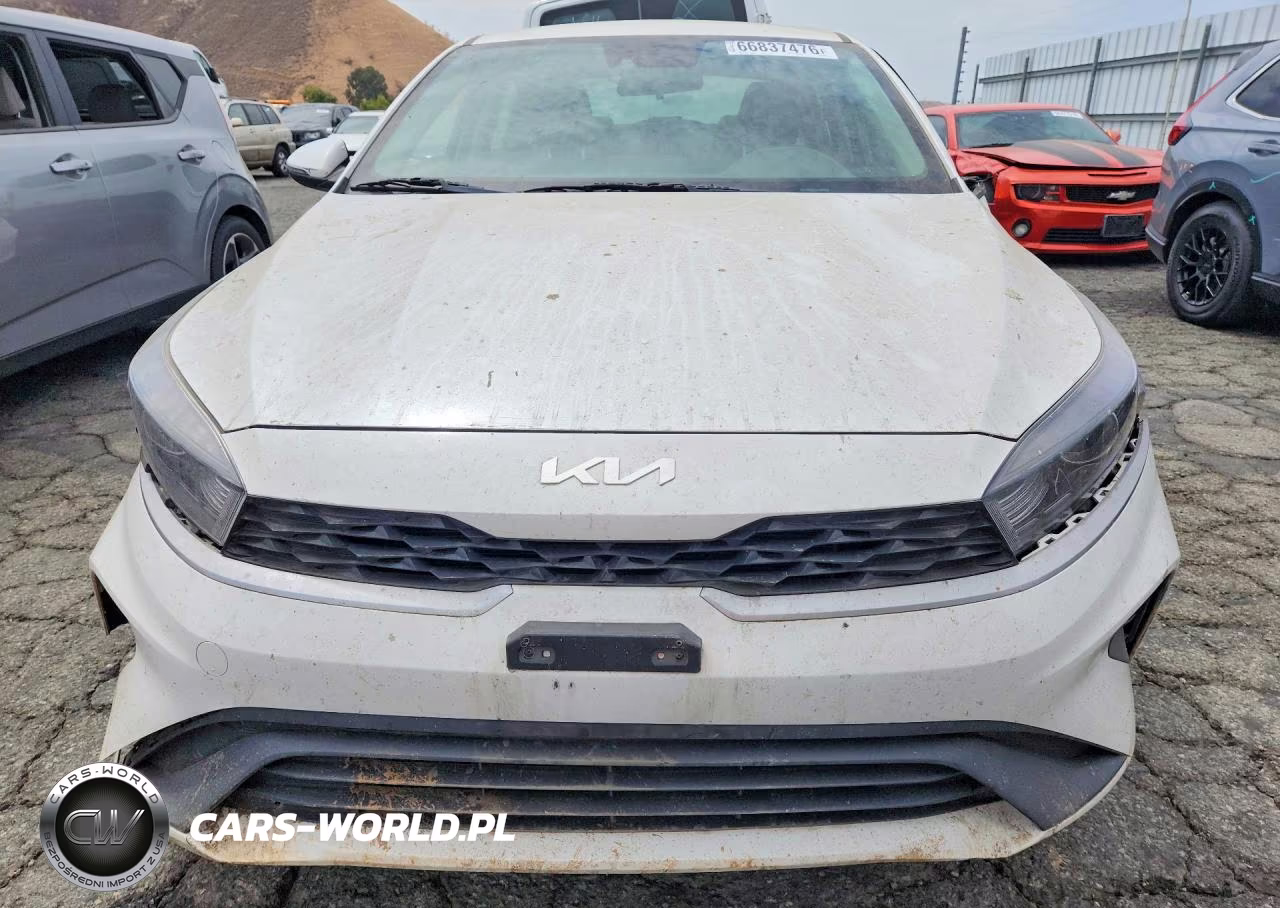2023 Kia Forte Lxs VIN:3KPF24AD6PE616980 - 5