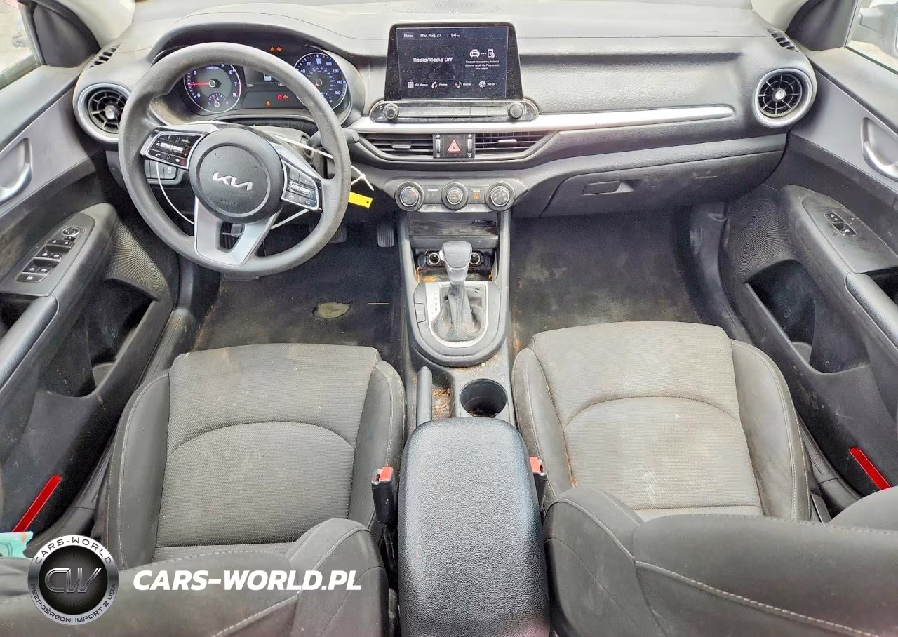 2023 Kia Forte Lxs VIN:3KPF24AD6PE616980 - 8